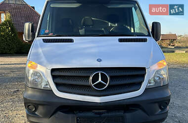 Автовоз Mercedes-Benz Sprinter 2015 в Дрогобичі