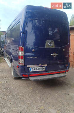 Грузовой фургон Mercedes-Benz Sprinter 2010 в 