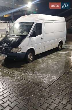 Грузовой фургон Mercedes-Benz Sprinter 2002 в Сельцо