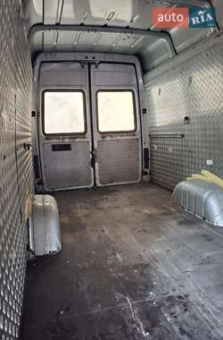 Грузовой фургон Mercedes-Benz Sprinter 2004 в 