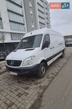 Грузовой фургон Mercedes-Benz Sprinter 2012 в Трускавце