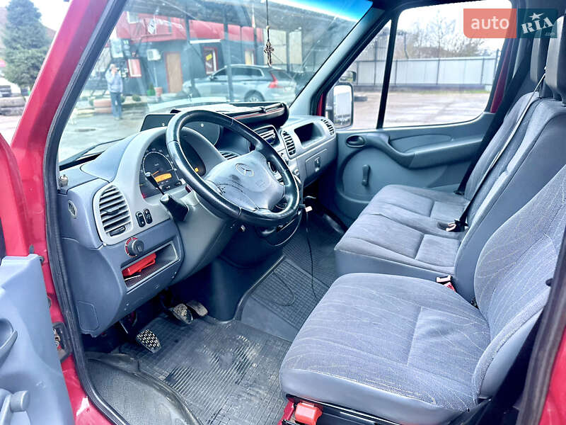 Евакуатор Mercedes-Benz Sprinter 2000 в Володимирі