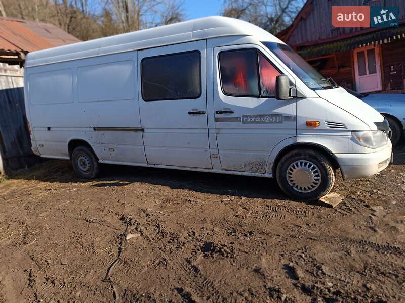 Грузовой фургон Mercedes-Benz Sprinter 1995 в Ужгороде фото 4 Грузовой фургон Mercedes-Benz Sprinter 1995 в Ужгороде