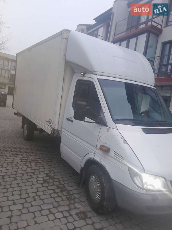 Вантажний фургон Mercedes-Benz Sprinter 2005 в Тернополі фото 18 Вантажний фургон Mercedes-Benz Sprinter 2005 в Тернополі