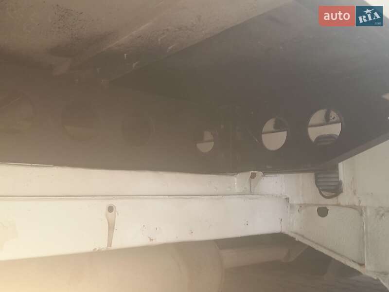 Вантажний фургон Mercedes-Benz Sprinter 2005 в Тернополі фото 22 Вантажний фургон Mercedes-Benz Sprinter 2005 в Тернополі