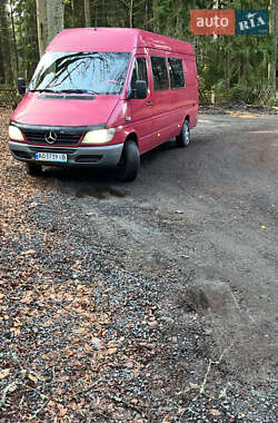 Микроавтобус Mercedes-Benz Sprinter 2005 в Рахове