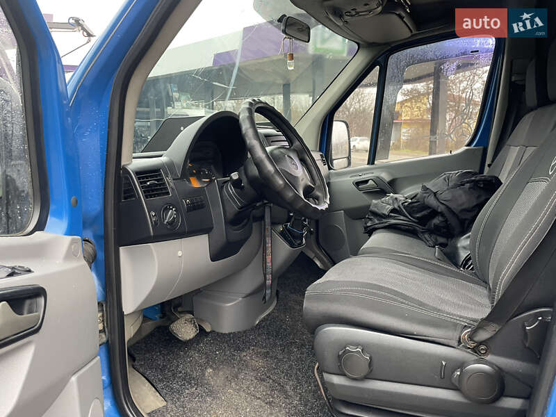 Грузопассажирский фургон Mercedes-Benz Sprinter 2009 в Черновцах