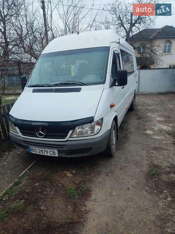 Mercedes-Benz Sprinter 2005