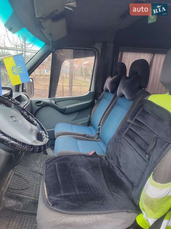 Микроавтобус Mercedes-Benz Sprinter 2005 в Чорткове