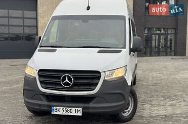 Микроавтобус Mercedes-Benz Sprinter 2021 в Сарнах