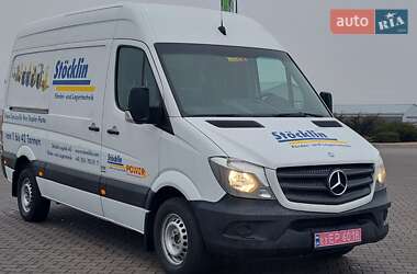 Вантажний фургон Mercedes-Benz Sprinter 2015 в Рівному