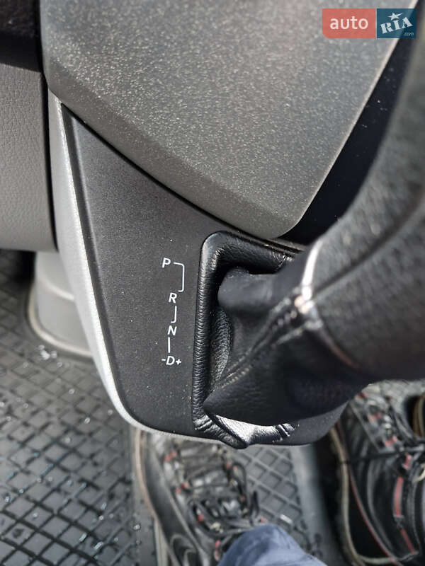 Микроавтобус Mercedes-Benz Sprinter 2013 в Киеве