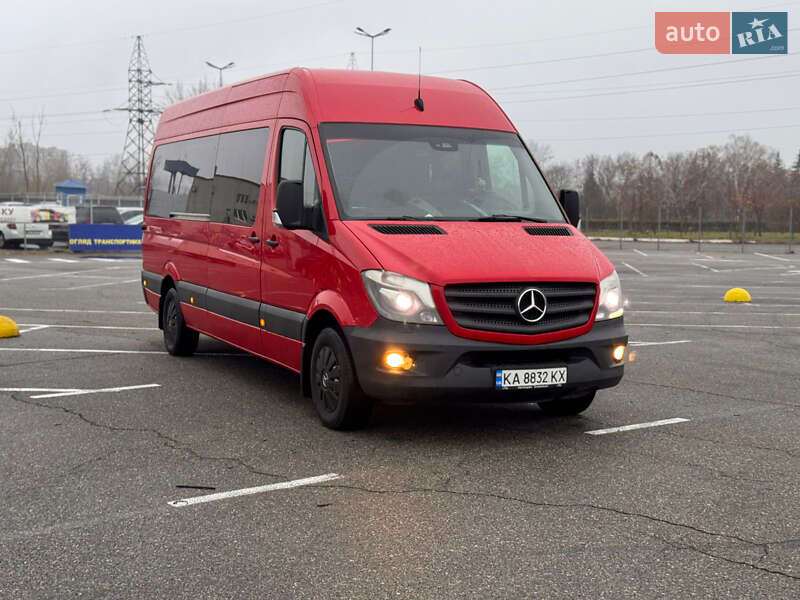 Микроавтобус Mercedes-Benz Sprinter 2015 в Киеве