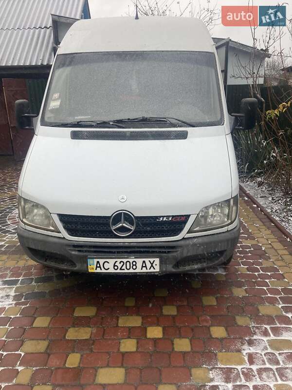 Мікроавтобус Mercedes-Benz Sprinter 2003 в 