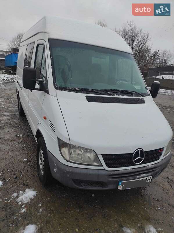 Мікроавтобус Mercedes-Benz Sprinter 2001 в Чернівцях
