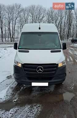 Вантажопасажирський фургон Mercedes-Benz Sprinter 2020 в Чернівцях