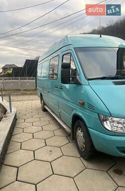 Вантажопасажирський фургон Mercedes-Benz Sprinter 2005 в Тячеві