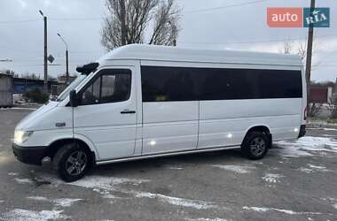 Міський автобус Mercedes-Benz Sprinter 2002 в Києві