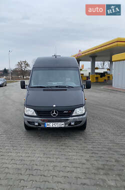 Вантажний фургон Mercedes-Benz Sprinter 2004 в Луцьку