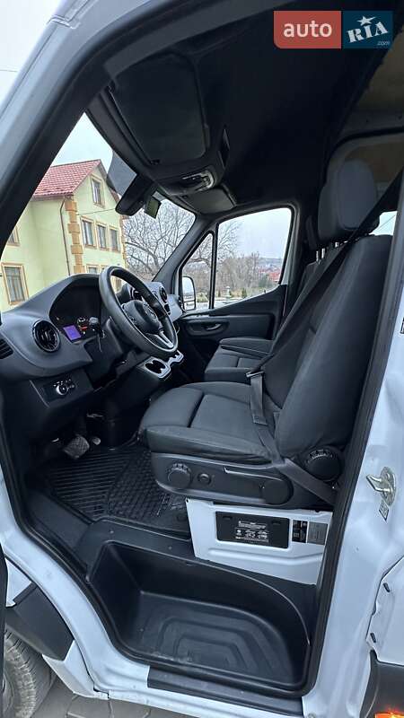 Вантажопасажирський фургон Mercedes-Benz Sprinter 2018 в Чорткові