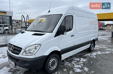 Вантажний фургон Mercedes-Benz Sprinter 2013 в Дніпрі