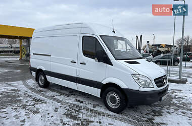 Вантажний фургон Mercedes-Benz Sprinter 2013 в Дніпрі