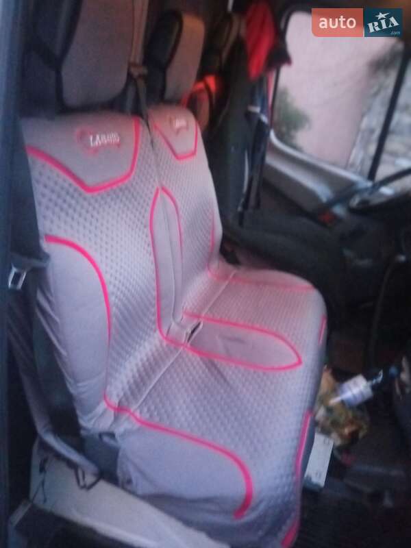 Микроавтобус Mercedes-Benz Sprinter 1999 в Черновцах фото 13 Микроавтобус Mercedes-Benz Sprinter 1999 в Черновцах