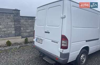 Вантажний фургон Mercedes-Benz Sprinter 2005 в Вараші