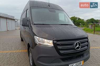 Вантажний фургон Mercedes-Benz Sprinter 2019 в 