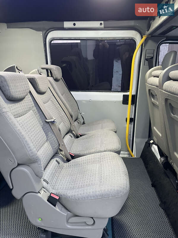 Микроавтобус Mercedes-Benz Sprinter 2005 в Ровно