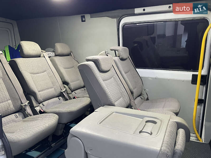 Микроавтобус Mercedes-Benz Sprinter 2005 в Ровно