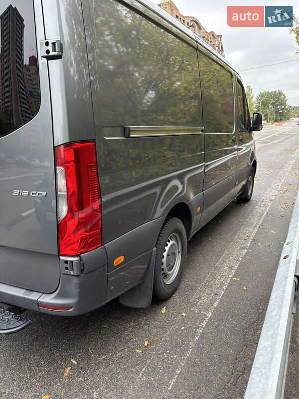 Грузовой фургон Mercedes-Benz Sprinter 2019 в Киеве