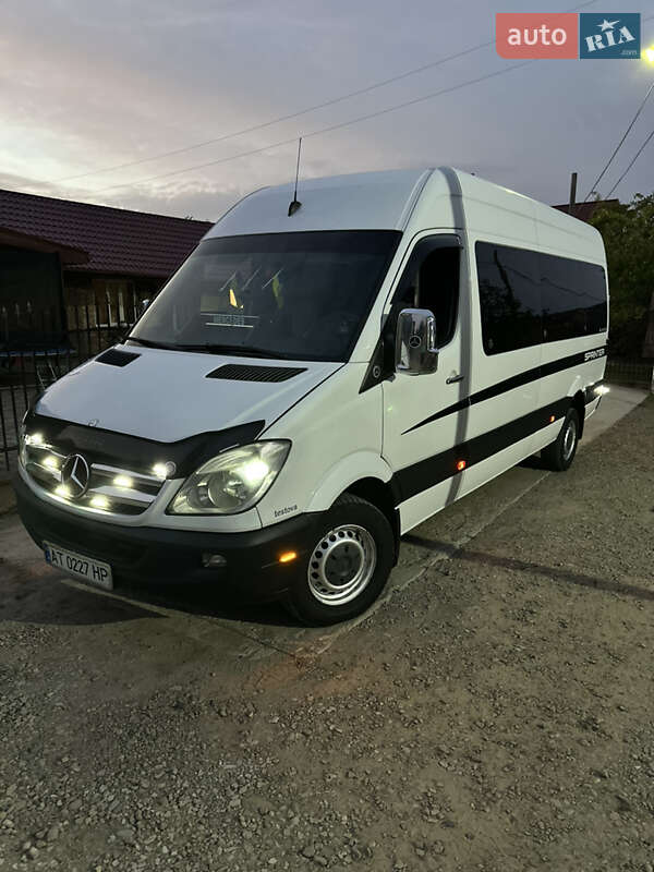 Мікроавтобус Mercedes-Benz Sprinter 2007 в Калуші фото 9 Мікроавтобус Mercedes-Benz Sprinter 2007 в Калуші