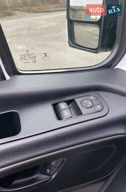 Грузовой фургон Mercedes-Benz Sprinter 2020 в 