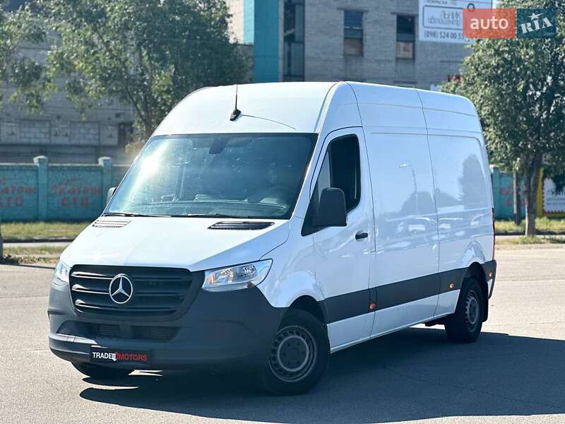 Вантажний фургон Mercedes-Benz Sprinter 2020 в Києві