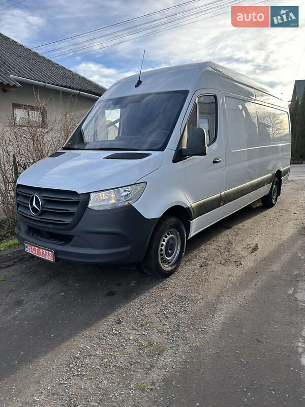 Грузовой фургон Mercedes-Benz Sprinter 2020 в Львове