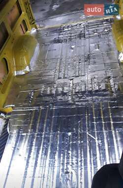 Мікроавтобус Mercedes-Benz Sprinter 1999 в  фото 36 Мікроавтобус Mercedes-Benz Sprinter 1999 в