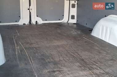 Грузовой фургон Mercedes-Benz Sprinter 2013 в Ровно