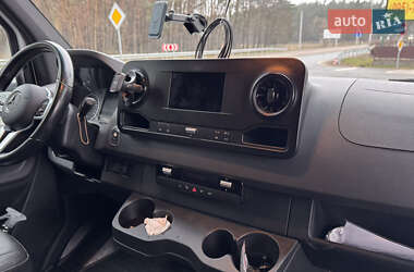 Автовоз Mercedes-Benz Sprinter 2019 в 