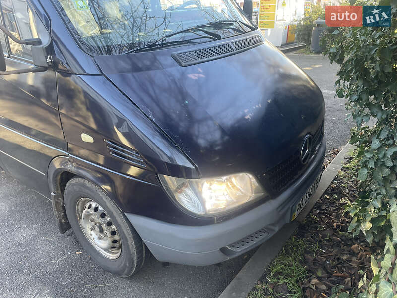 Микроавтобус Mercedes-Benz Sprinter 2004 в Сваляве