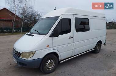 Вантажопасажирський фургон Mercedes-Benz Sprinter 2002 в Дубровиці