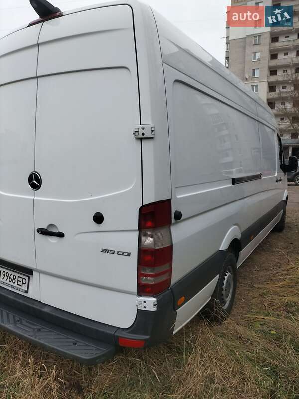 Грузовой фургон Mercedes-Benz Sprinter 2016 в Житомире