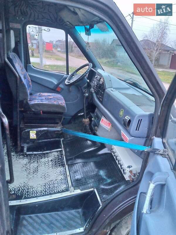 Микроавтобус Mercedes-Benz Sprinter 1999 в Хлебодарском