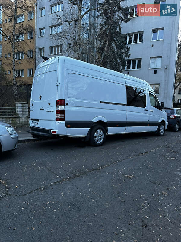 Микроавтобус Mercedes-Benz Sprinter 2016 в Хусте