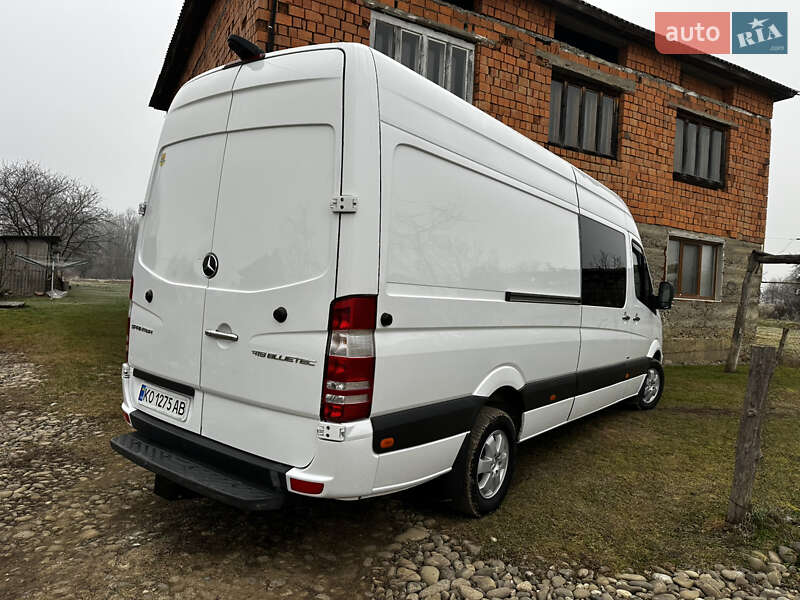 Микроавтобус Mercedes-Benz Sprinter 2016 в Хусте