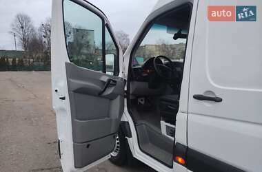 Вантажний фургон Mercedes-Benz Sprinter 2012 в Рівному