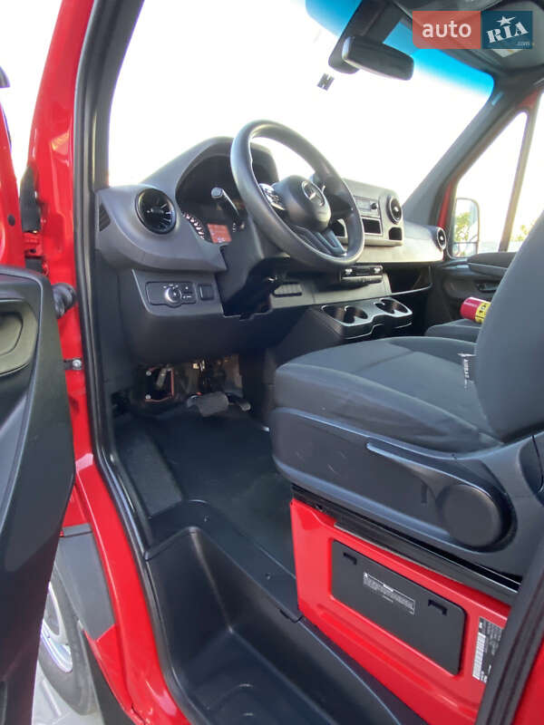 Вантажний фургон Mercedes-Benz Sprinter 2019 в Вінниці