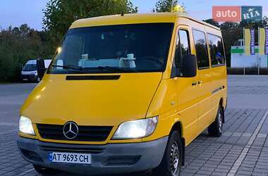 Микроавтобус Mercedes-Benz Sprinter 2004 в Ивано-Франковске