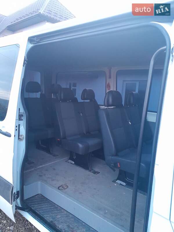 Микроавтобус Mercedes-Benz Sprinter 2009 в Каменке