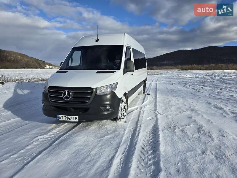 Грузопассажирский фургон Mercedes-Benz Sprinter 2018 в Надворной